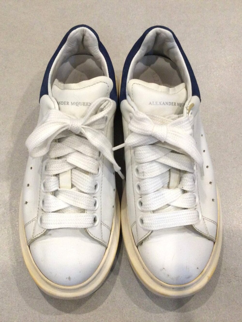 Alexander McQueen Oversize leather low trainers SZ 36